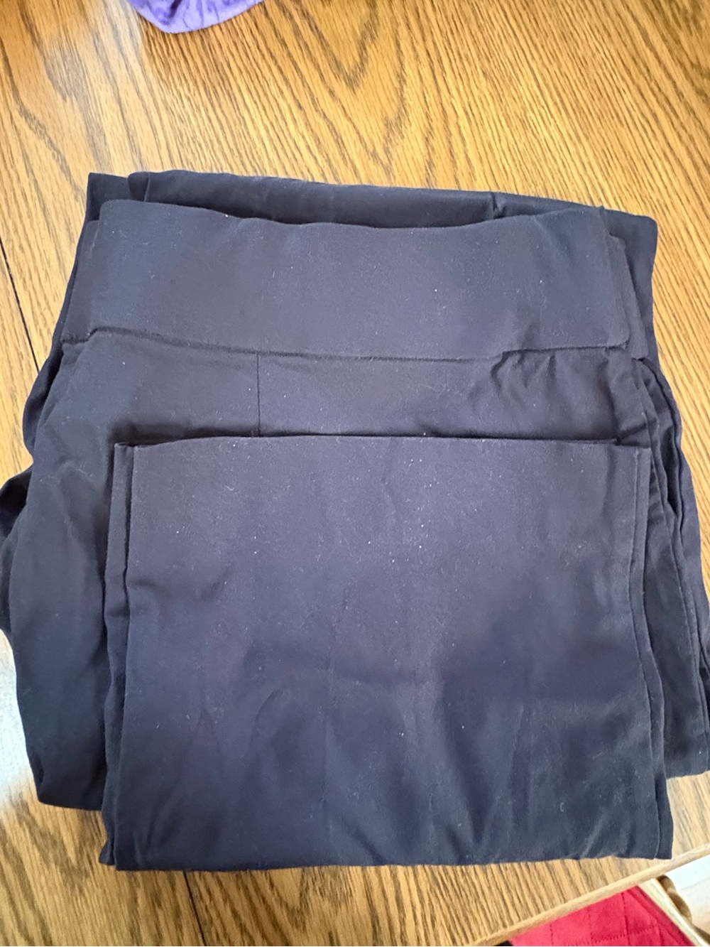 Woman's Black Simply Vera VeraWang Pants